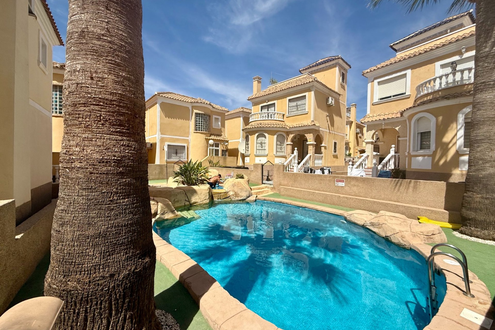 Wiederverkauf - Villa -
Orihuela Costa - Villamartín