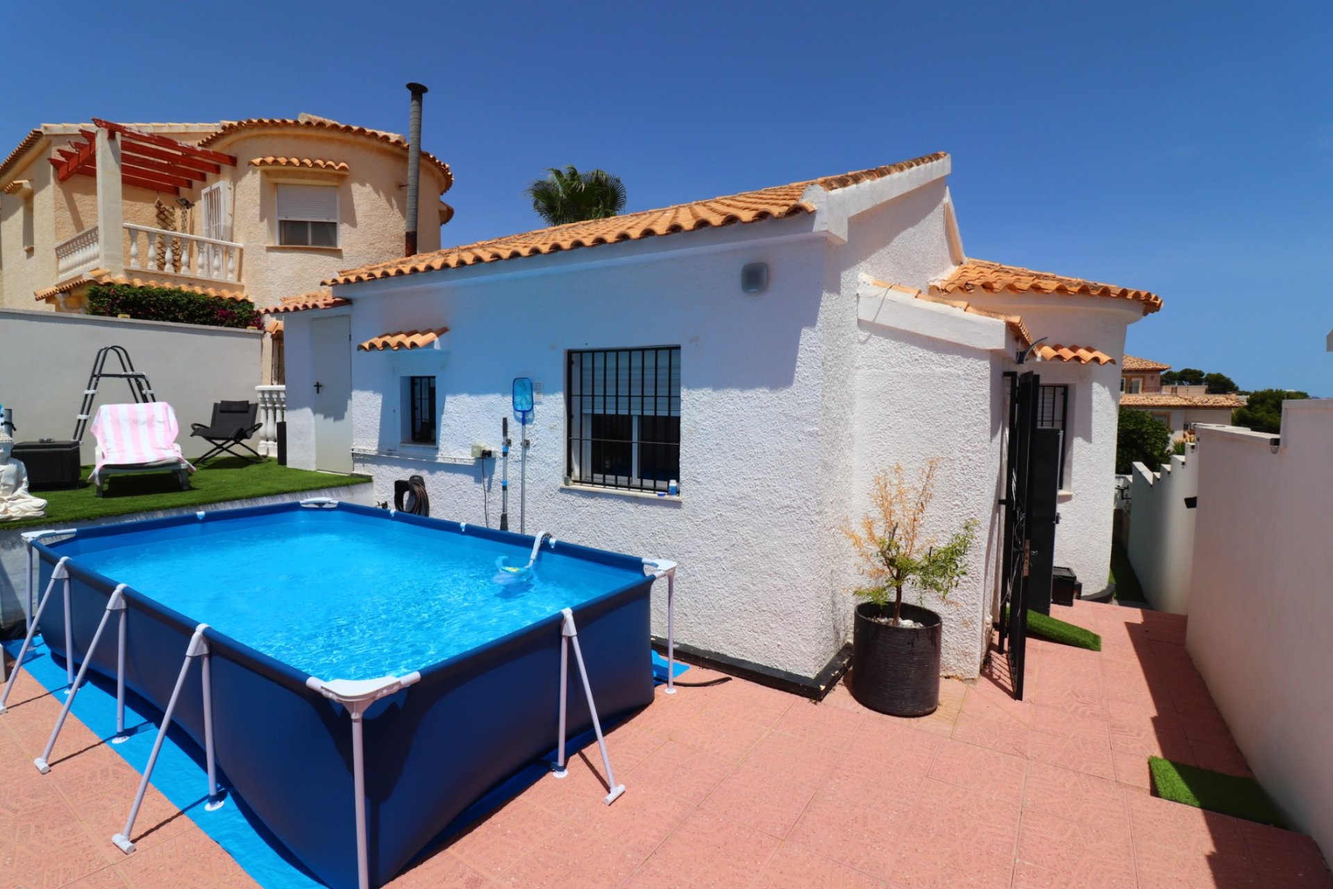 Wiederverkauf - Villa -
Orihuela Costa - Villamartín