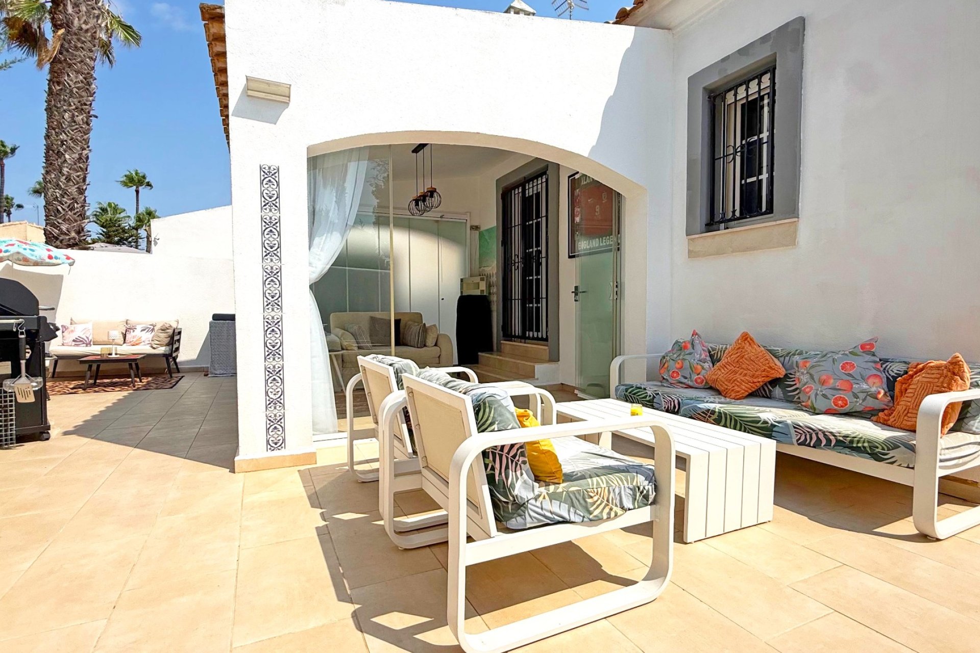 Wiederverkauf - Villa -
Orihuela Costa - Villamartín