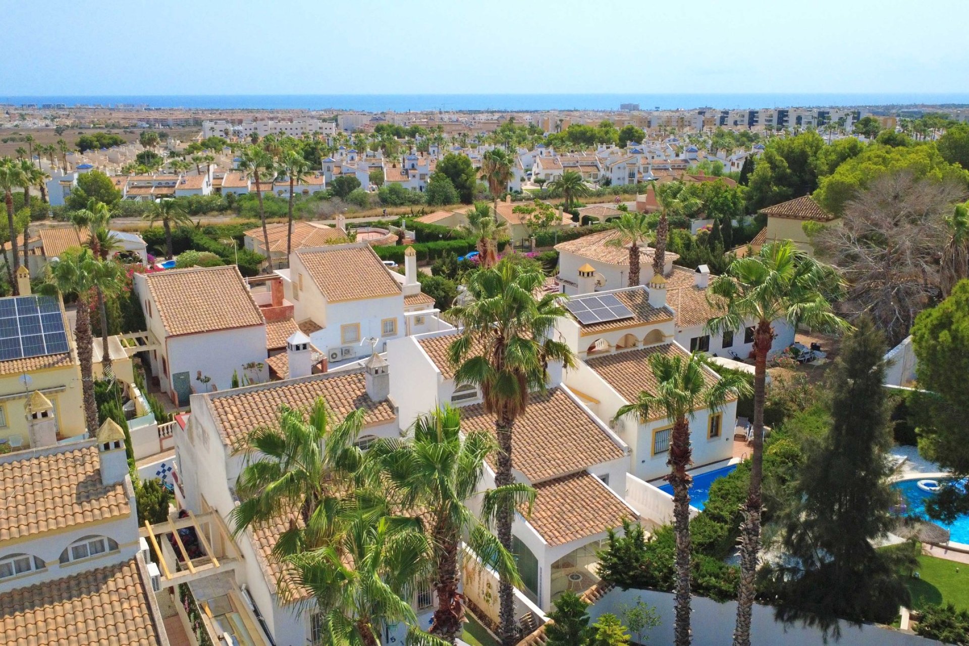 Wiederverkauf - Villa -
Orihuela Costa - Villamartín