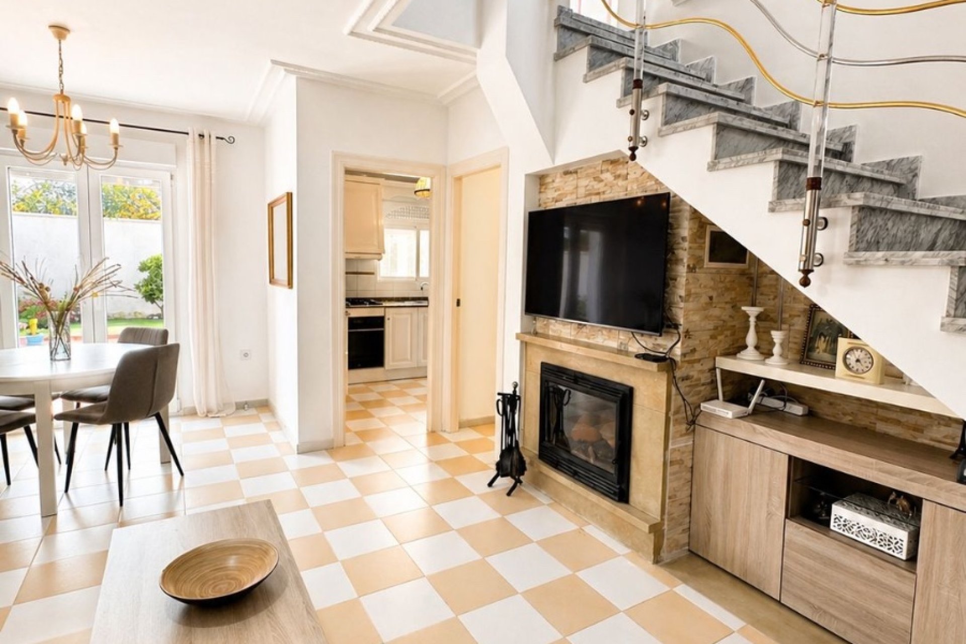 Wiederverkauf - Villa -
Torrevieja - Nueva Torrevieja