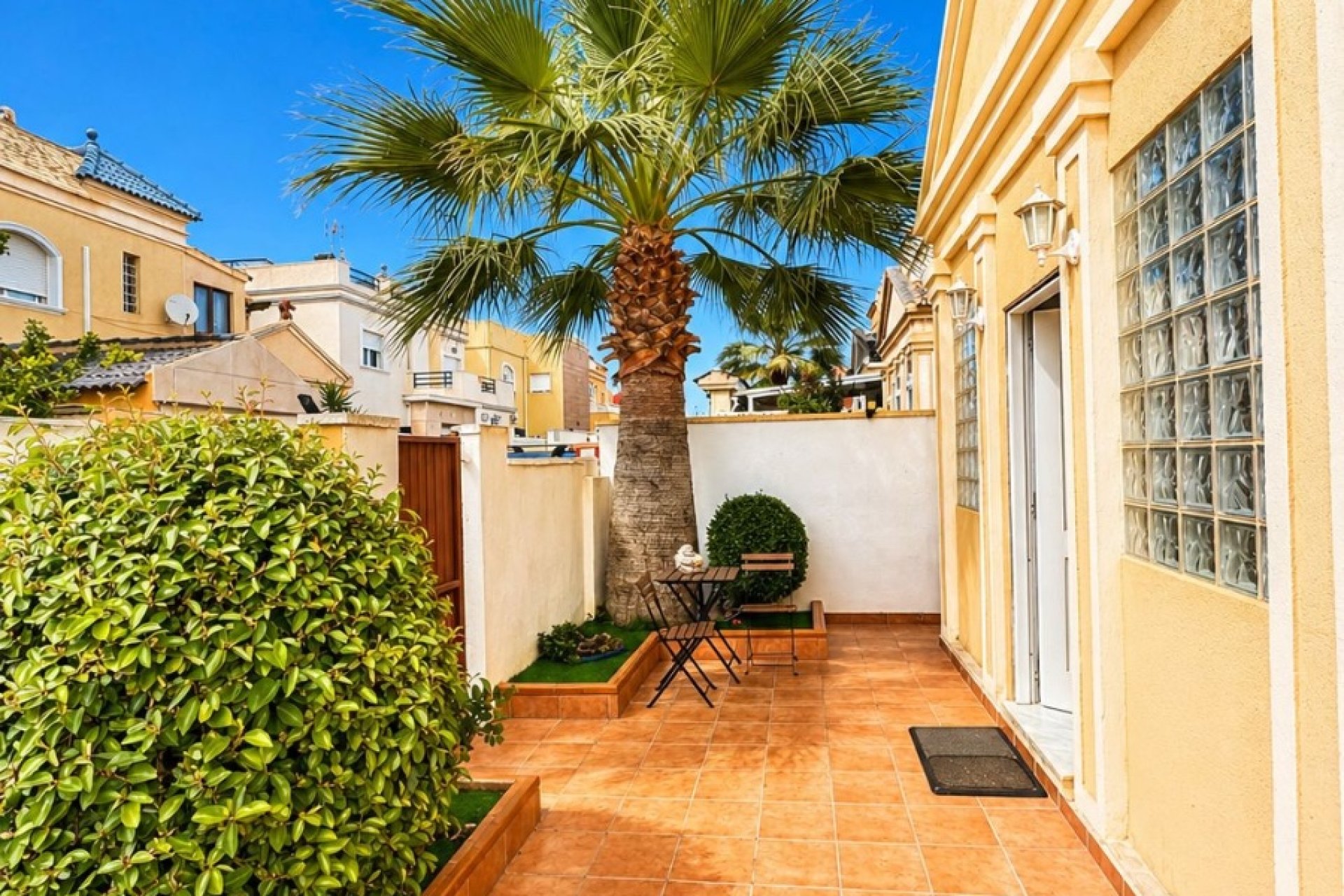 Wiederverkauf - Villa -
Torrevieja - Nueva Torrevieja