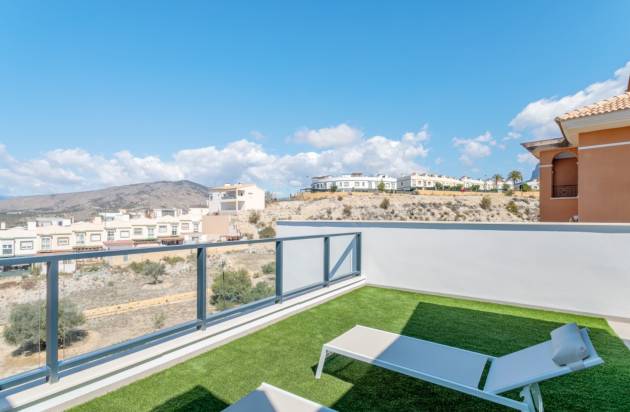 Detached in Finestrat