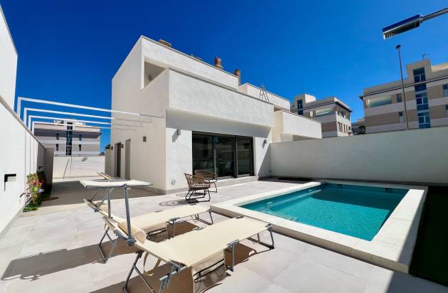 Rijwoning in Orihuela Costa